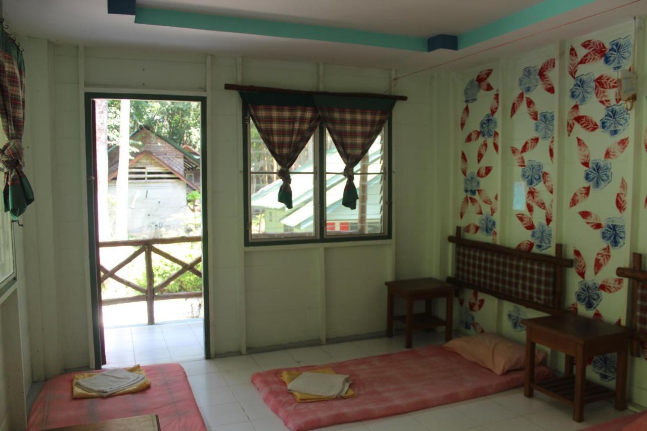 Chill Out Bar And Bungalows Tonsai Beach Exterior foto